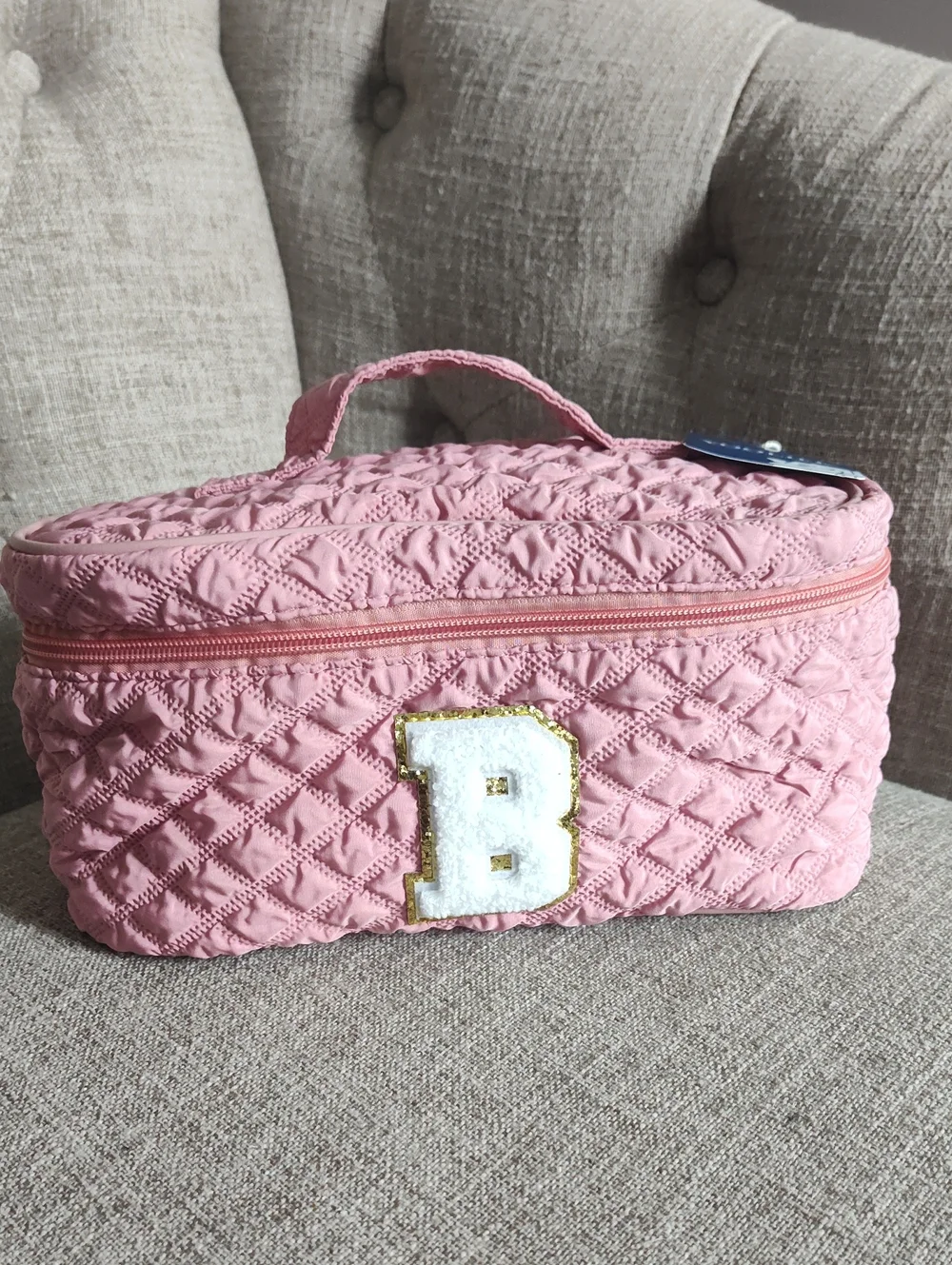 Yoolife Pink Quilted Zippered Travel Case with Handle And  'B' Glittered Patch